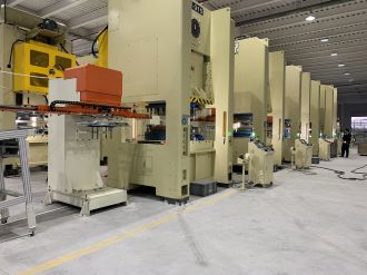 大型獨立多工位機（jī）械手